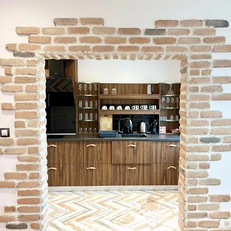 Апартаменты Red Square Residence *