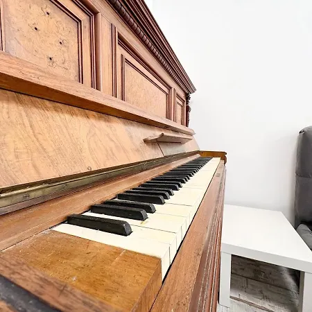 Apartment Red Square Residence Varna