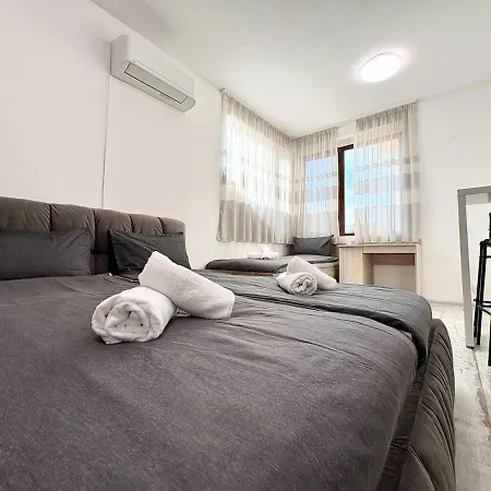 Red Square Residence * Varna