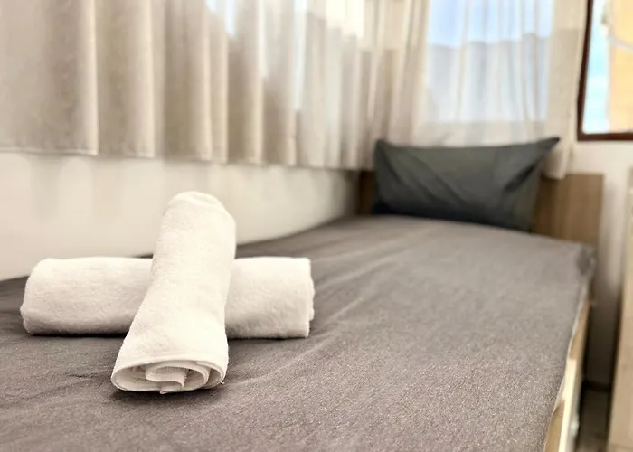 Red Square Residence דירה *