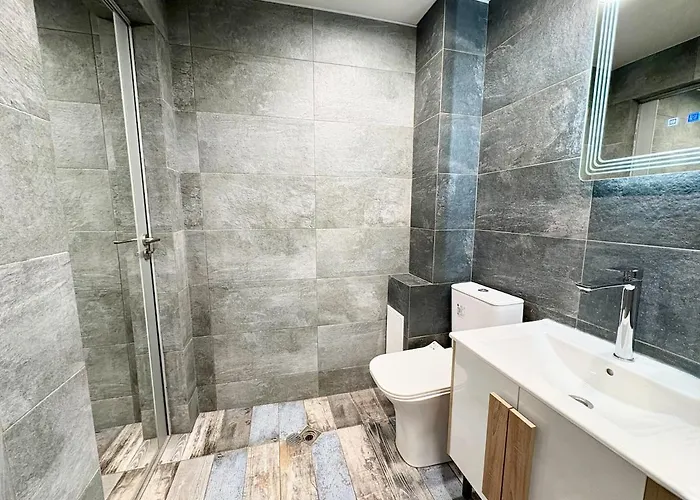 Red Square Residence * וארנה