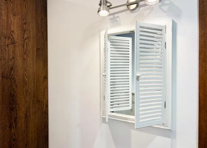 Red Square Residence דירה