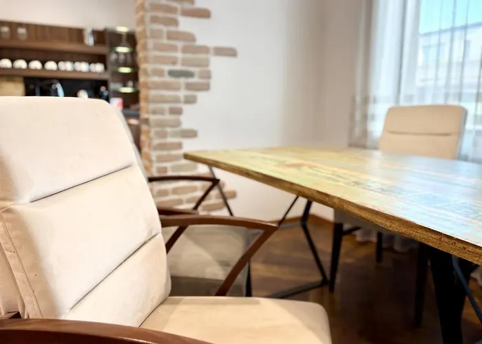 Red Square Residence דירה *